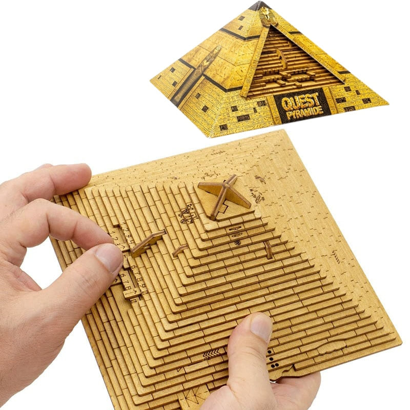 Puzzle 3D d'une Pyramide