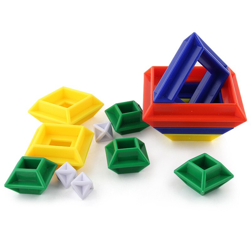 3d Puzzle pyramidal